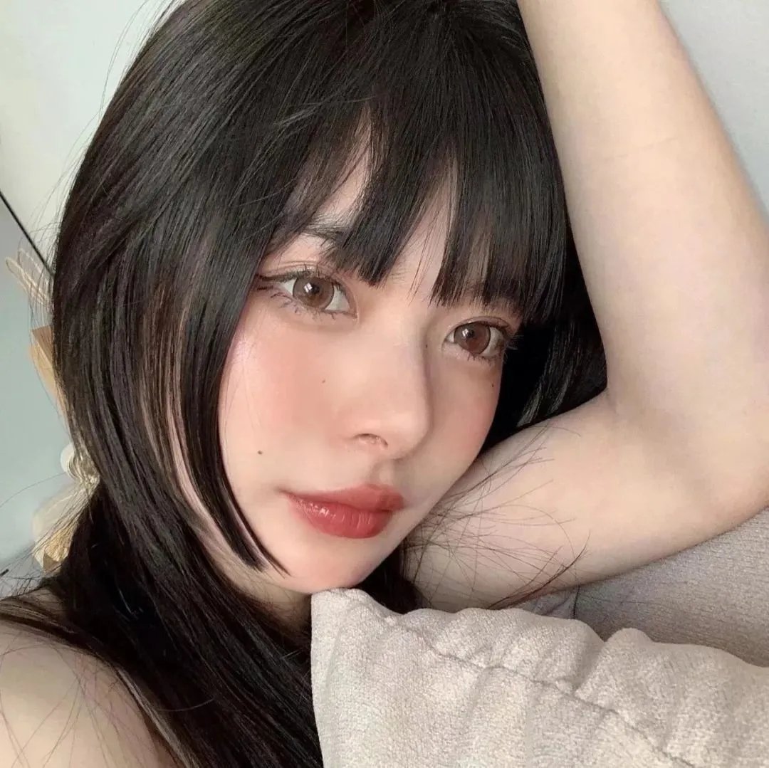 女王办公室粤语海报